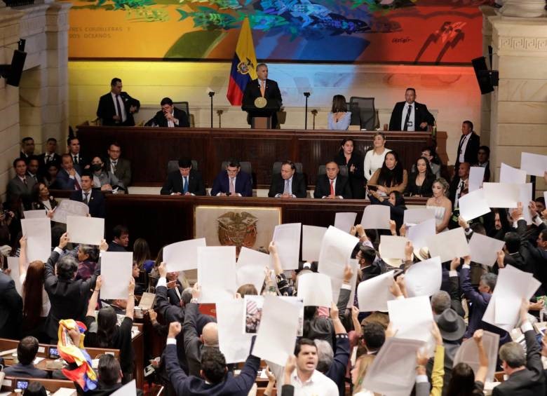Nuevo Congreso: De todo como en Botica