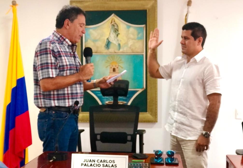 <br>“El compromiso es amar y honrar a Santa Marta”: Efraín Lozano