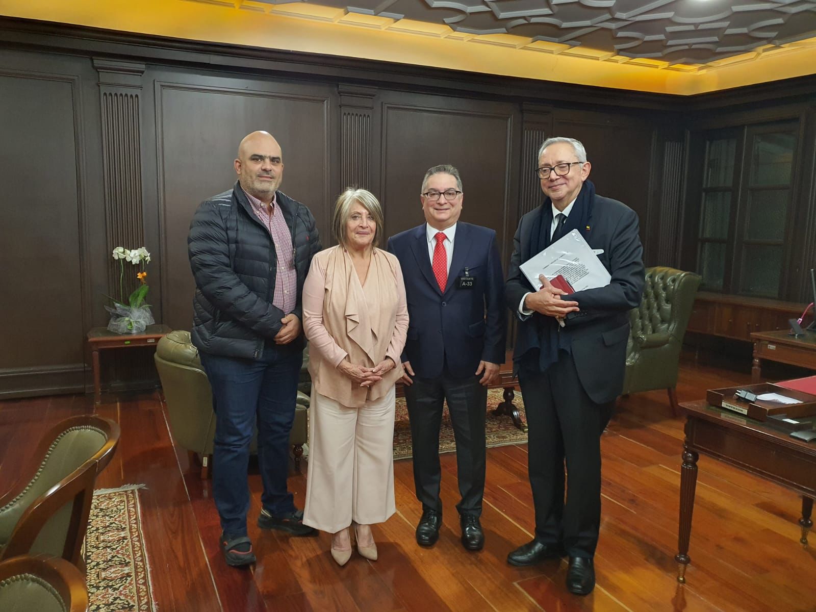   MinAgricultura Cecilia López  anuncia ayuda para el campo retenero tras gestión de Checho Serrano y Nando Guida  