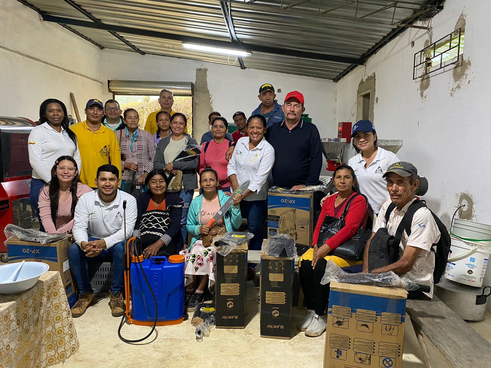 CORPAMAG y Comité de Cafeteros se unen para un mejor cultivo y protección del agua