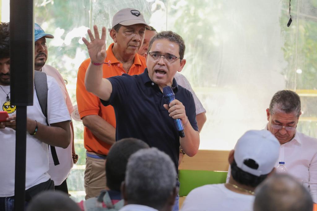 Rafael Martínez, cree que la Procuraduría quiere afectar su aspiración
