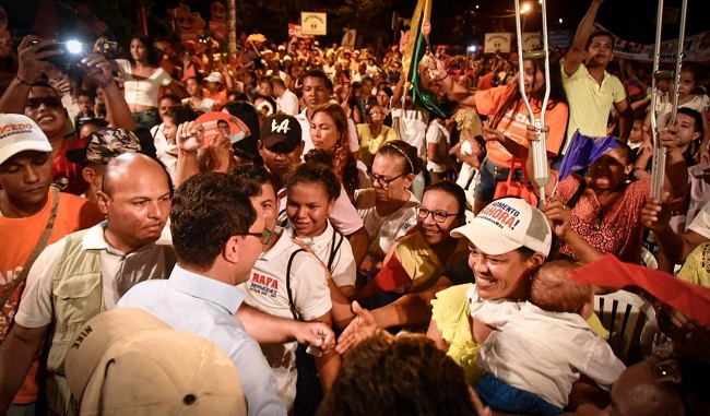 Carlos Caicedo regresa este domingo a la plaza pública en calidad de líder político