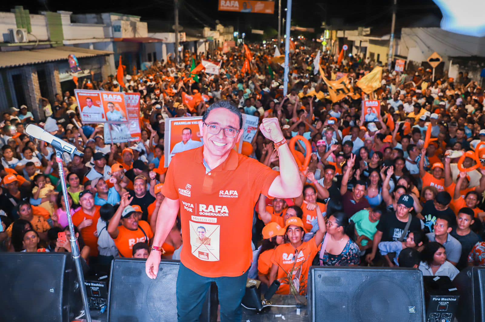 Rafael Martínez según CNC muy lejos de sus adversarios