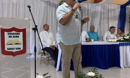 “Alcalde que Saray y sus hijos le apoyen como Ana y los míos lo hicieron conmigo”: Checho Serrano