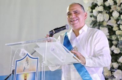 Tras pronunciamiento del gobernador Martínez, Pinedo lo trata de Esbirro
