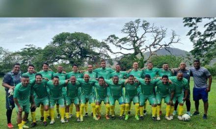 Torneo de padres, las emociones de una mañana de sábado