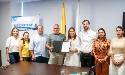 “El progreso nos mueve y nos une el desarrollo”: Pinedo y Medina