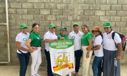 ‘El oficial’ 64 años de existencia, al servicio de la educación