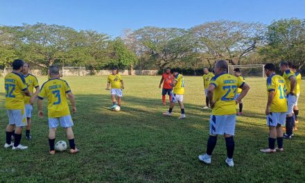 Torneo de Padres ya tiene finalistas: La Presentación y Elisita Diazgranados
