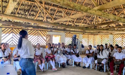 Gobernación empezó diálogo sobre PAE indígena 2025 con cabildos Arhuaco y Chimila