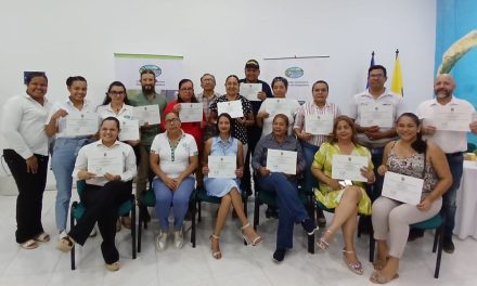 CORPAMAG y SENA certifican a primer grupo de dinamizadores ambientales