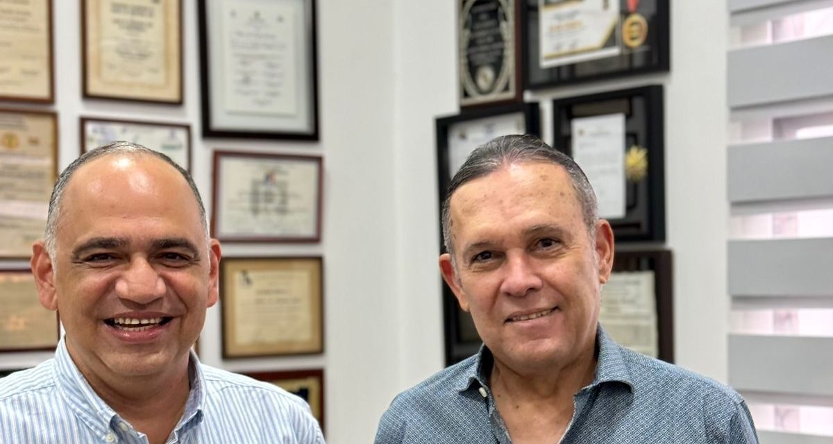 Presidente del Congreso se compromete con Santa Marta y sus 500 años