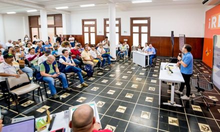¡No bloqueo a la carretera! Gobernador Martínez gana el pulso con comunidades