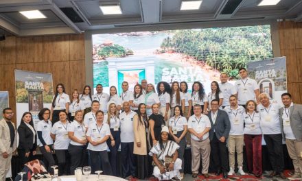 Desde el Salón Rojo del Tequendama se promocionó Santa Marta turística