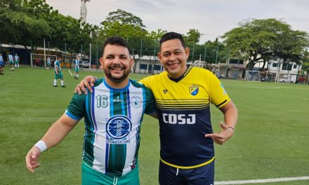 Torneo de Padres: El honor se defiende con los pies