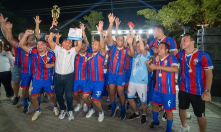 Antorcha el torneo de las emociones dejó campeones a Míticas y Educadores de Gabo