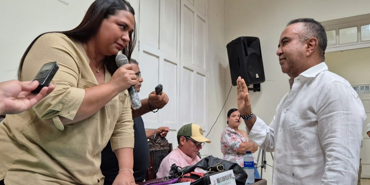 Carlos Padilla empieza su periodo como presidente del Concejo de Ciénaga