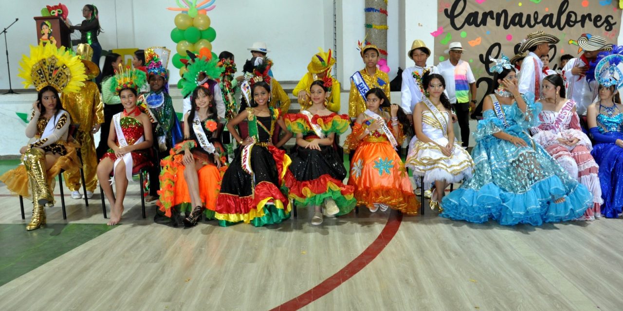 “CARNAVALORES 15 años de alegría y respeto mutuo entre la comunidad académica de C E COOEDUMAG”: Ludys Rhenals