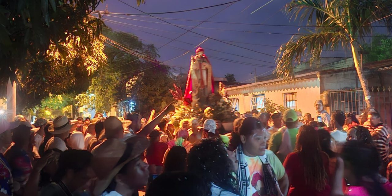 De la Gran Parada de Comparsas a la procesión de San Agatón así terminó el Carnaval de Mamatoco