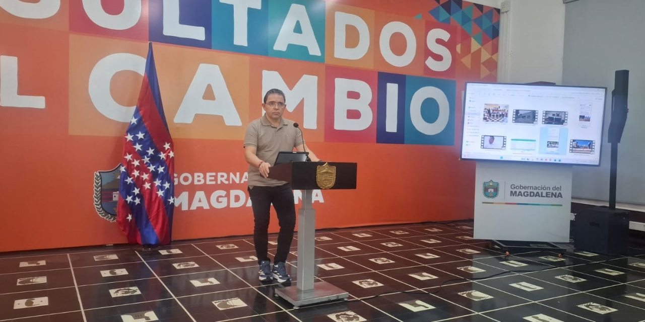 “No permitiremos que el cierre de la brecha digital se convierta en una persecución llena de injurias y calumnias”: Gobernador Martínez