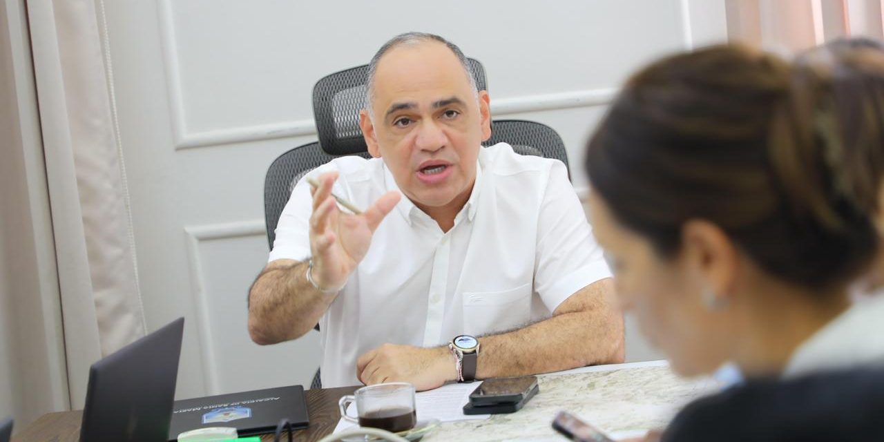 Alcalde Pinedo ofrece 30 millones de recompensa por encontrar motociclista que arrolló a ciudadana alemana