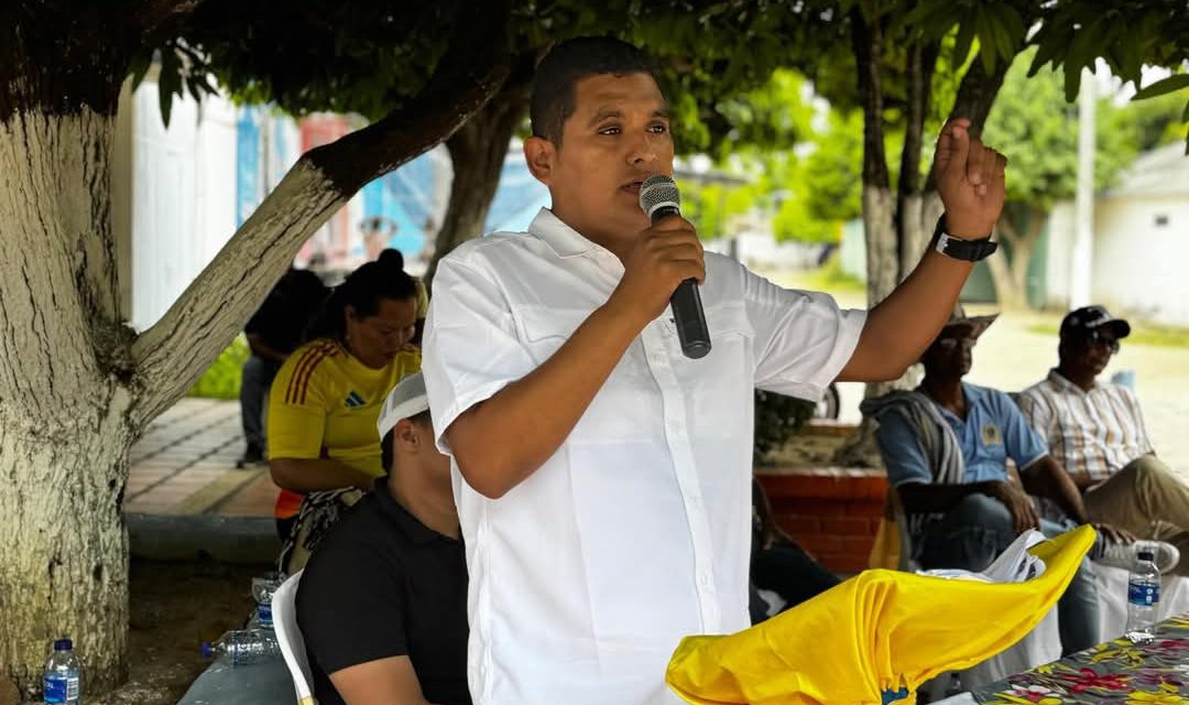 Campesinos, amigos del agro y profesores los más entusiastas en la marcha Pro-Petro