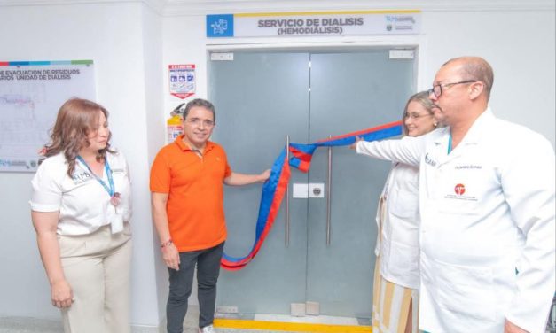 Gobernador advierte a la oposición: Verán un tsunami de entrega de obras que los condenará
