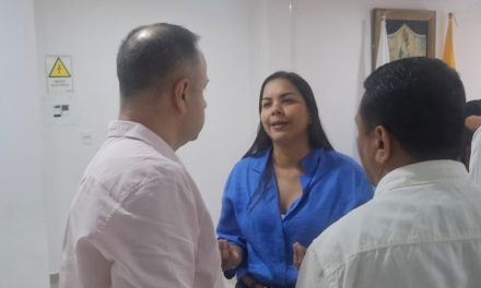 “Trabajemos juntos por la seguridad vial y la vida de estudiantes y su familia”: Alejandra Santos
