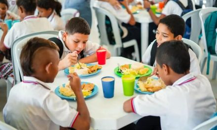 Comida calienta pata los colegios públicos del Magdalena está asegurada