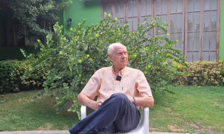 “La situación del país es caótica y solo el consenso lo saca de su crisis institucional”: Miguel Pinedo Vidal
