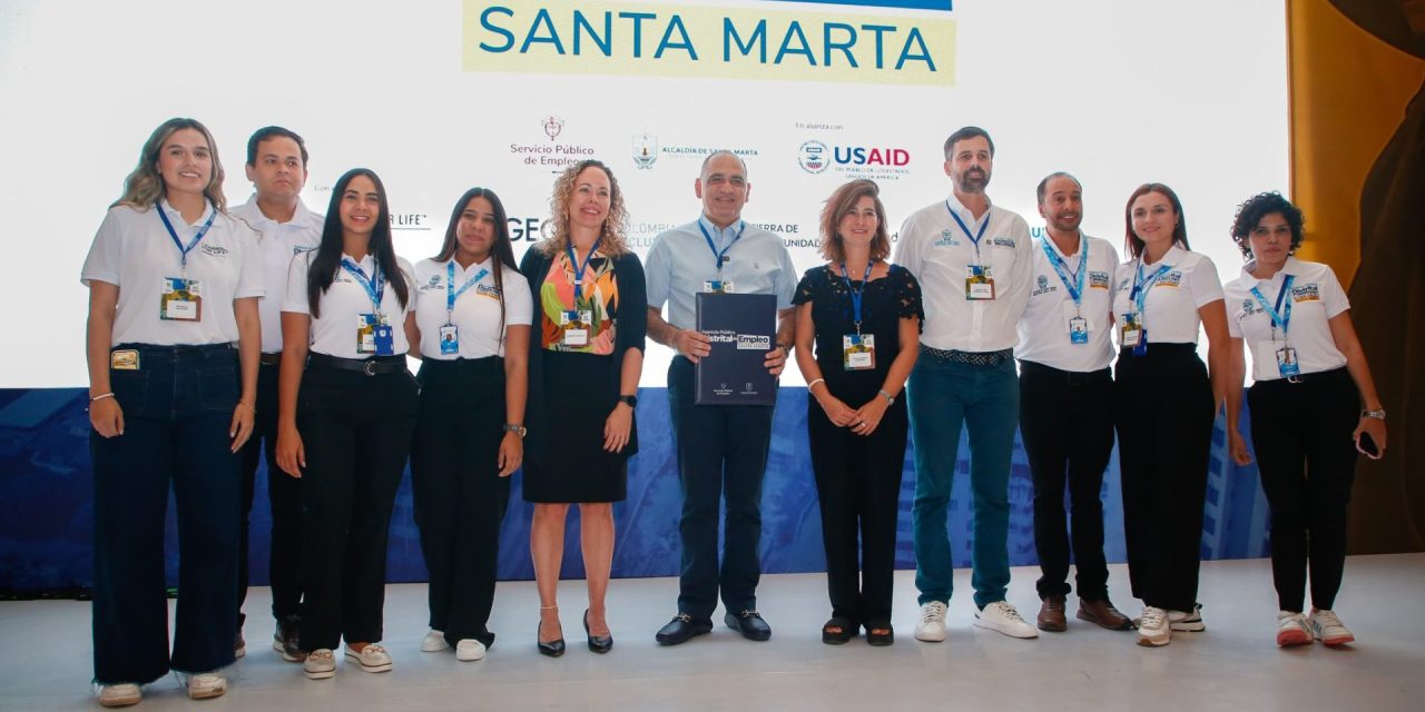 Las cifras le siguen dando la razón al alcalde Carlos Pinedo en materia de  reducción de desempleo en el 2025