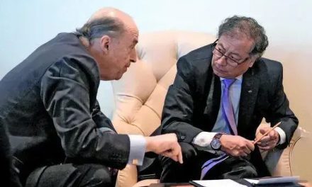 Nueva carta de Álvaro Leyva: Turno para Italia, Chile y China “presidente, está usted enfermo”