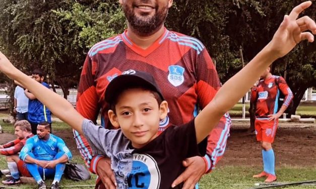 Gustavo y Juan, Anuar y Eliam, Anthony y Anthuan: Padres e hijos