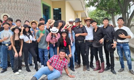 “Vaqueros, valientes y guerreros eso son ustedes profes”: Alumnos de C E COOEDUMAG