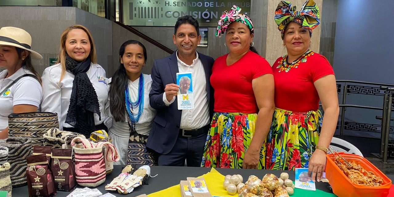 CORPAMAG y sus negocios verdes en la primera feria del Congreso de la República