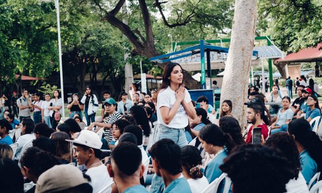 UNIMAGDALENA, la primera universidad en decir “Bye bye bullying” con Laura Barjum