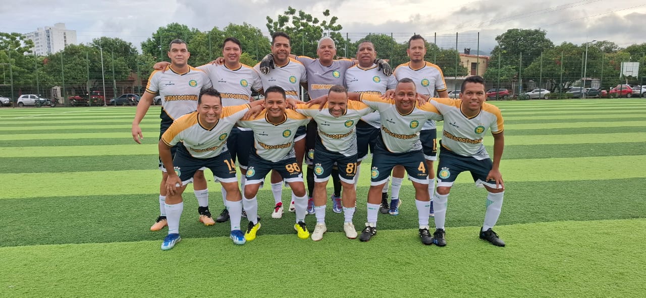 CAJAMAG vs C E COOEDUMAG: Final inédita del torneo Inter-Padres
