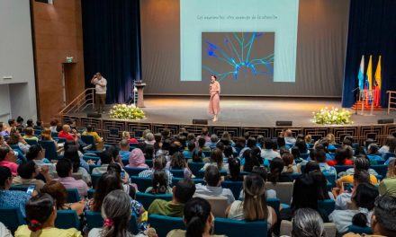 UNIMAGDALENA promueve la reflexión educativa con estudiantes y docentes de Santa Marta