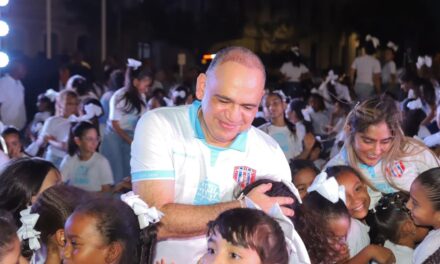 500 Voces le cantan a Santa Marta: un homenaje sonoro a la diversidad cultural