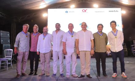 Alcalde Carlos Pinedo exalta los 10 años de CAMACOL Magdalena y reafirma compromiso con el desarrollo urbano de Santa Marta