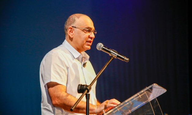 Camino a los 500 años, alcalde Carlos Pinedo, propone una inclusión religiosa fuerte en pro de la ciudad