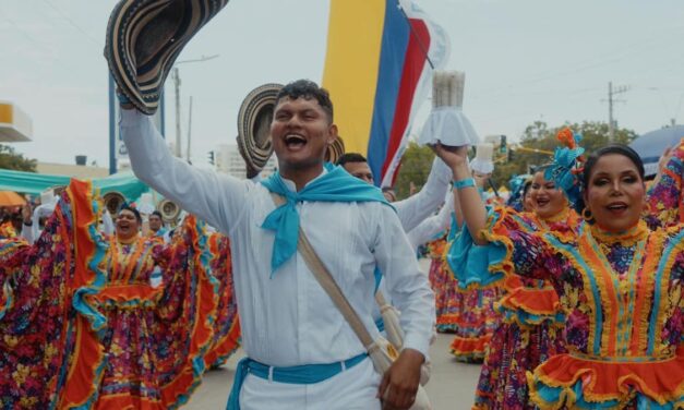 Desfile Folclórico: Marca registrada de un evento único