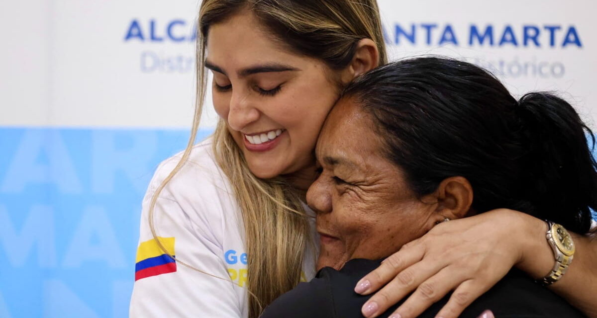 Gestora Social Bleydis Pérez propone más y mejores sonrisas en Santa Marta