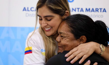 Gestora Social Bleydis Pérez propone más y mejores sonrisas en Santa Marta