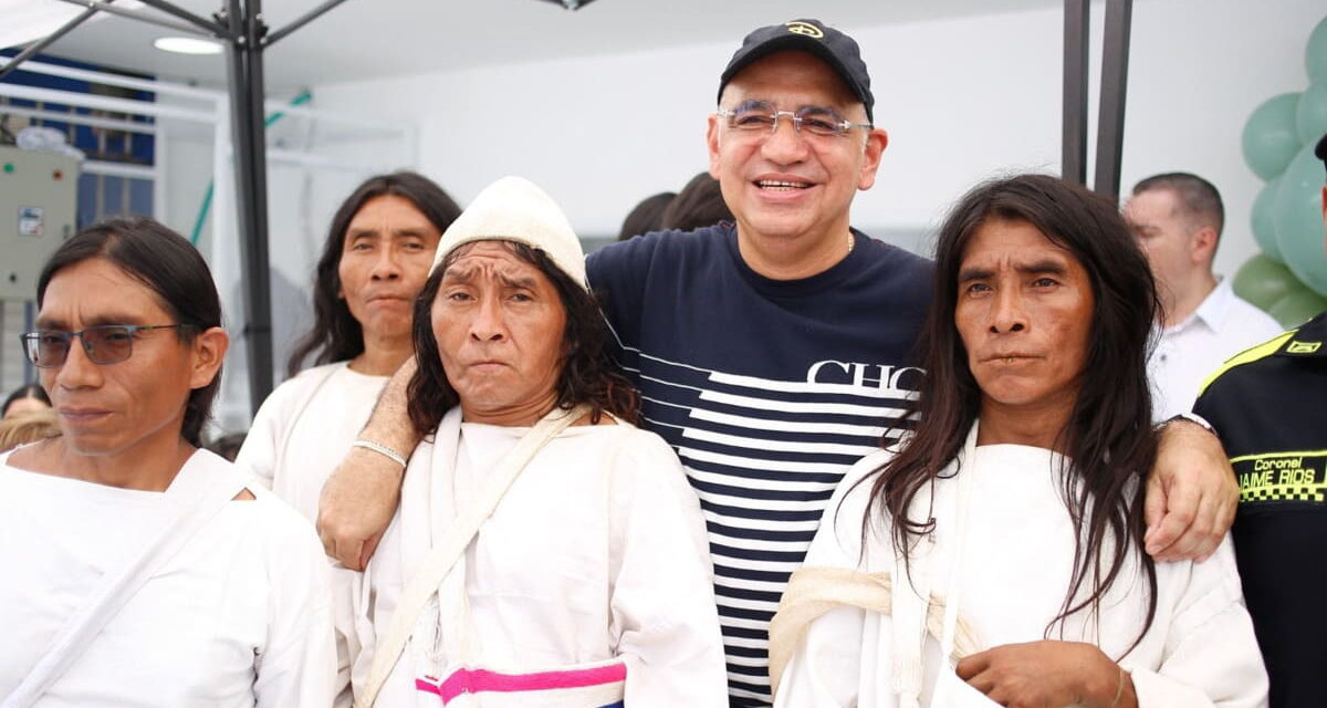 Desde la Alcaldía se tejen historias con  hermanos mayores
