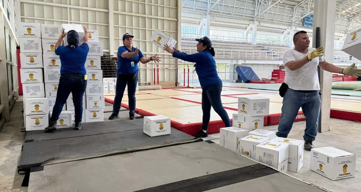 Ayudas para damnificados ofrecidos por la UNGRD al alcalde Pinedo, llegaron