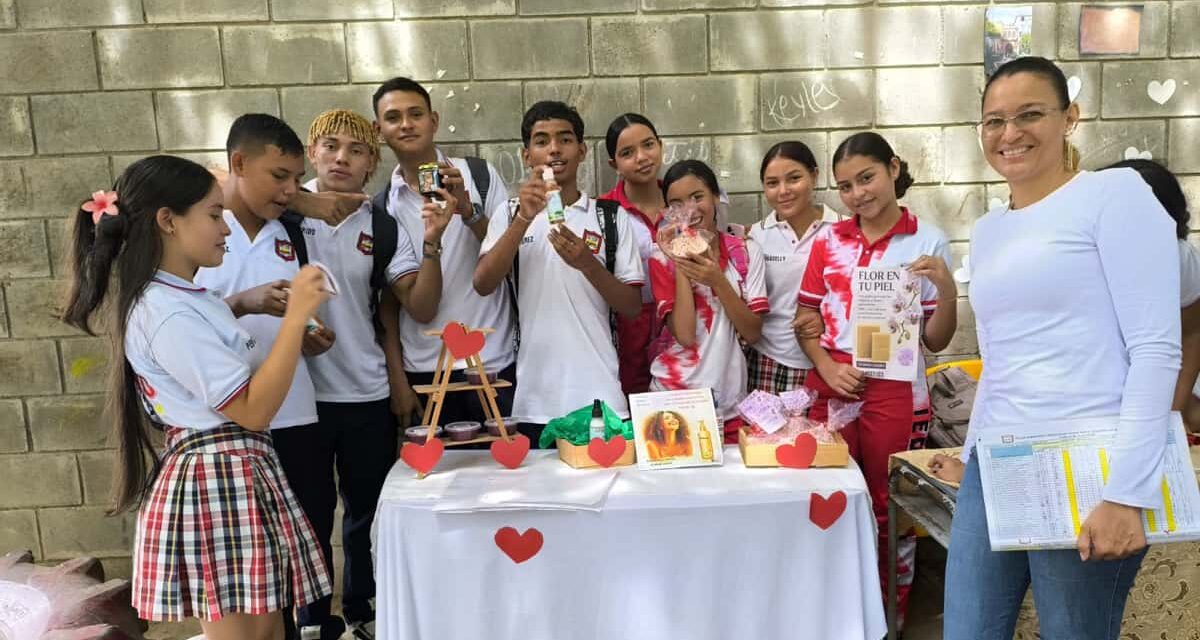 Estudiantes de IEDSAJUBA y el Gen científico del emprendimiento y la curiosidad