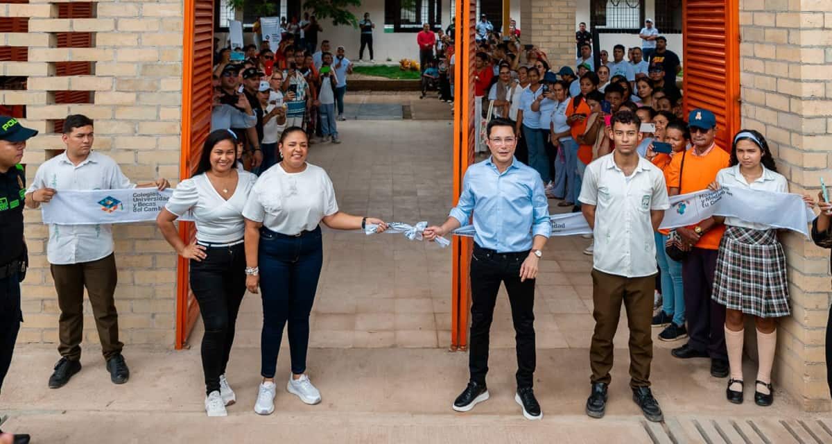 “Estas obras dignifican el trabajo educativo y cambian la vida de los jóvenes”: Carlos Caicedo Omar