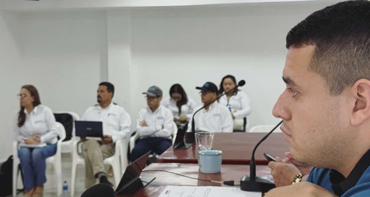 “Ante los momentos de inseguridad que vivimos hagamos los tres CAI pendientes”: Concejal Linero