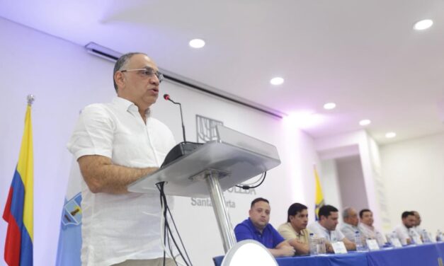 A partir del trabajo en equipo y la cualificación Alcaldía de Santa Marta impulsa a 480 líderes comunitarios